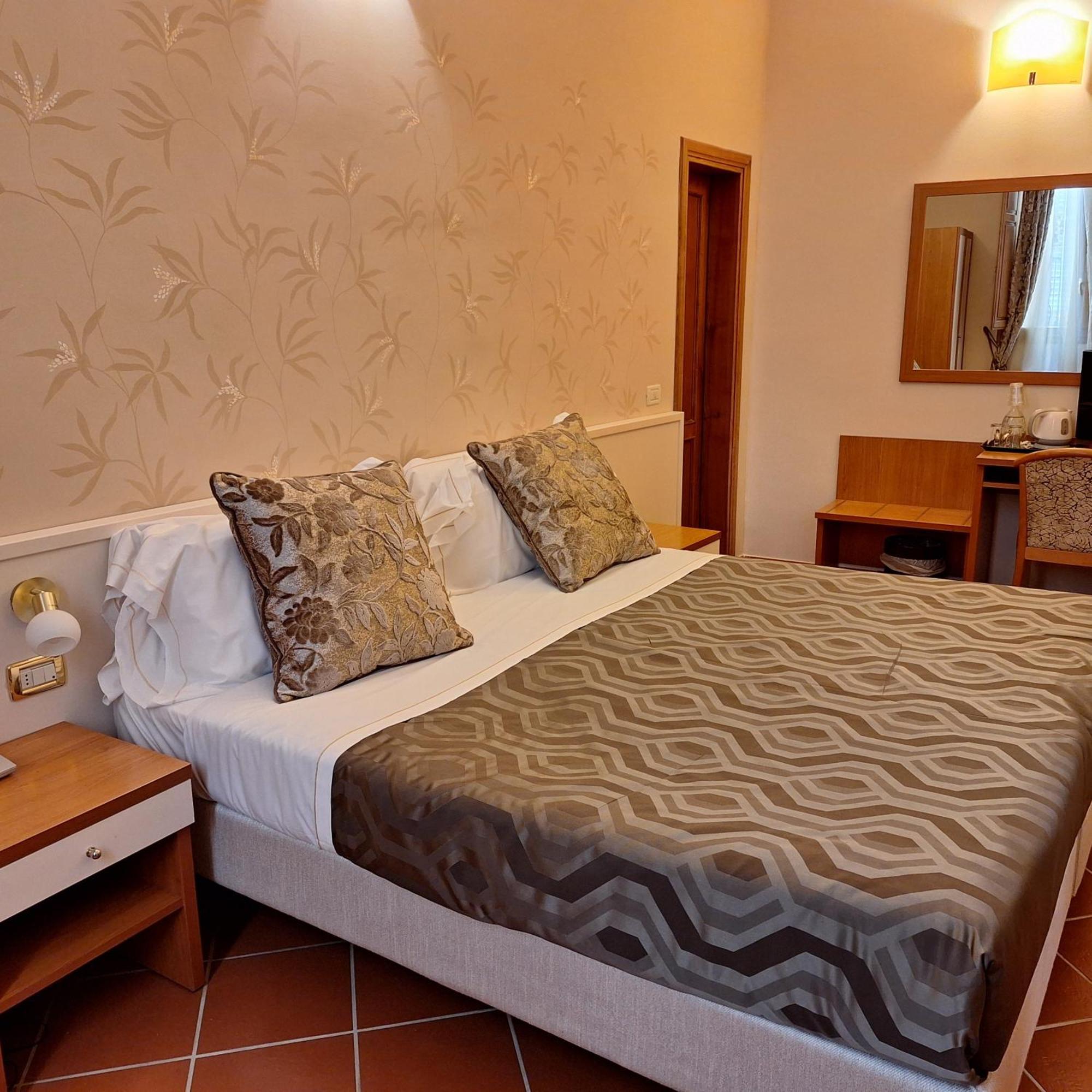 Maxim Axial Hotel Florencia
